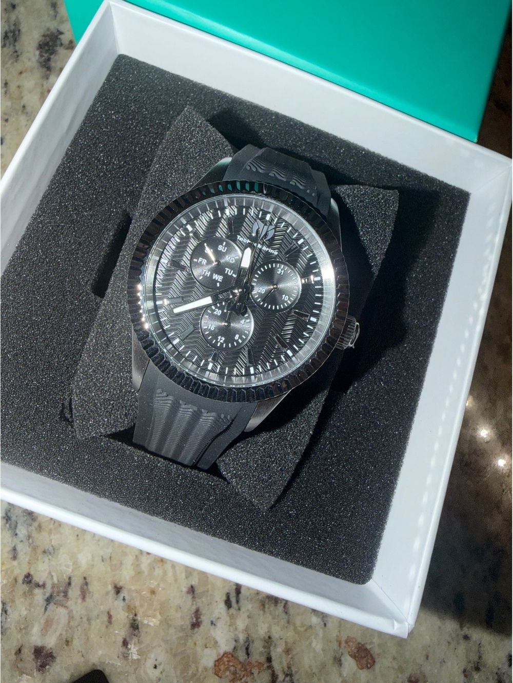 TECHNOMARINE SEA DREAM UNISEX WATCH  38mm reg $249